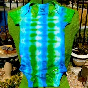 Gerber Organic Onesie ❗️Custom Tie Dye❗️🌈